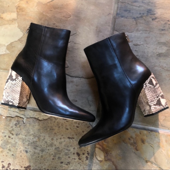 🍃💕Dolce Vita Leather Contrast Block Heel Bootie - Picture 4 of 8